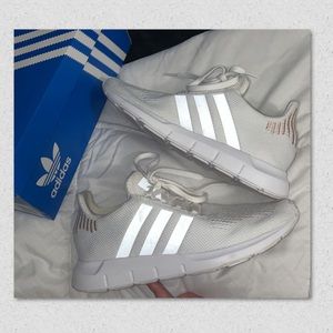 Adidas Originals Womans Swift Run 'Triple White'